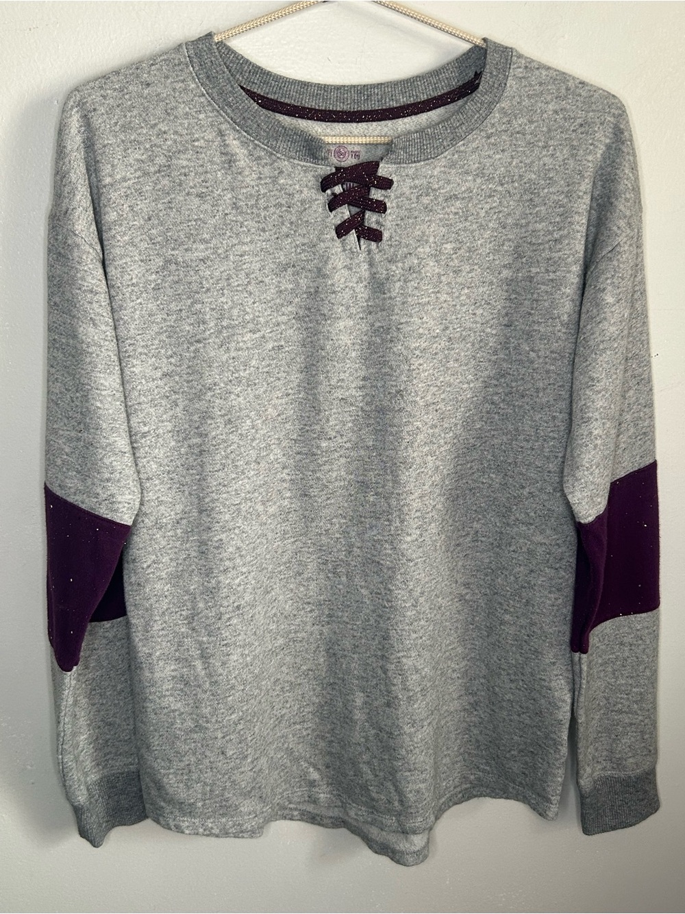2/$25 ⬇️  Big Girl’s So Perfect Crew Pullover Sweatshirt